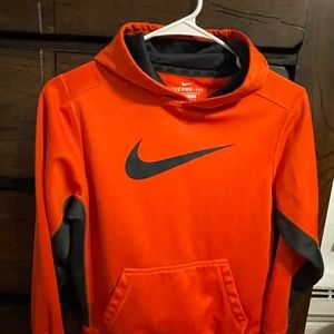 Nike orange boys hoodie therma fit good condition